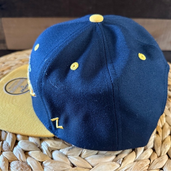 University of Michigan Snapback Hat - Picture 2 of 5